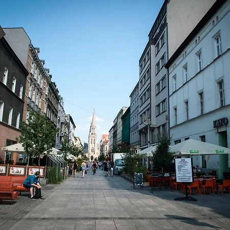 Mariacka 13 Wygodne Spanie P10 Centrum Katoviçe